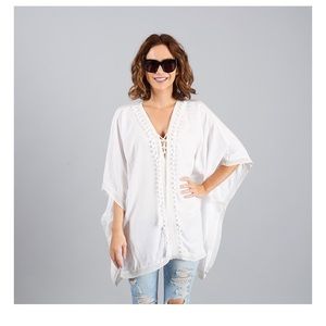 Bindya Lace-Up Cover